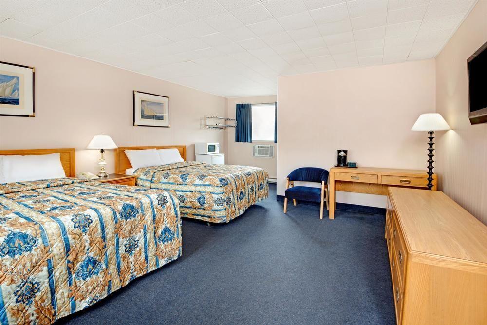 Kings Motel 2*