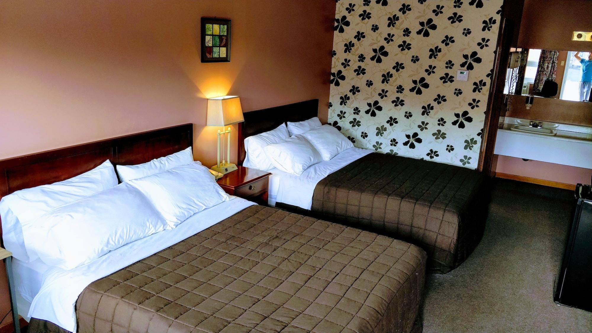 Kings Motel 2*
